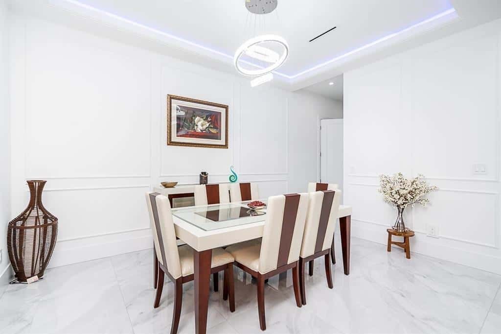 19718 33 AVENUE — Langley, British Columbia - Photo 5 of 39