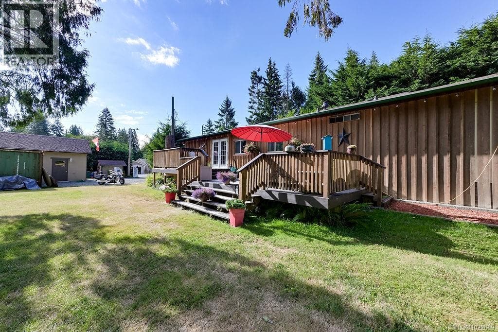 1015 Cowerd Rd — Cobble Hill, British Columbia - Main photo