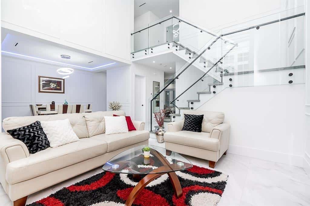 19718 33 AVENUE — Langley, British Columbia - Photo 4 of 39