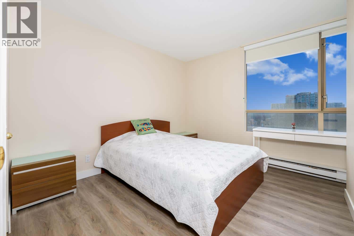 703 7995 WESTMINSTER HIGHWAY — Richmond, British Columbia - Photo 5 of 24