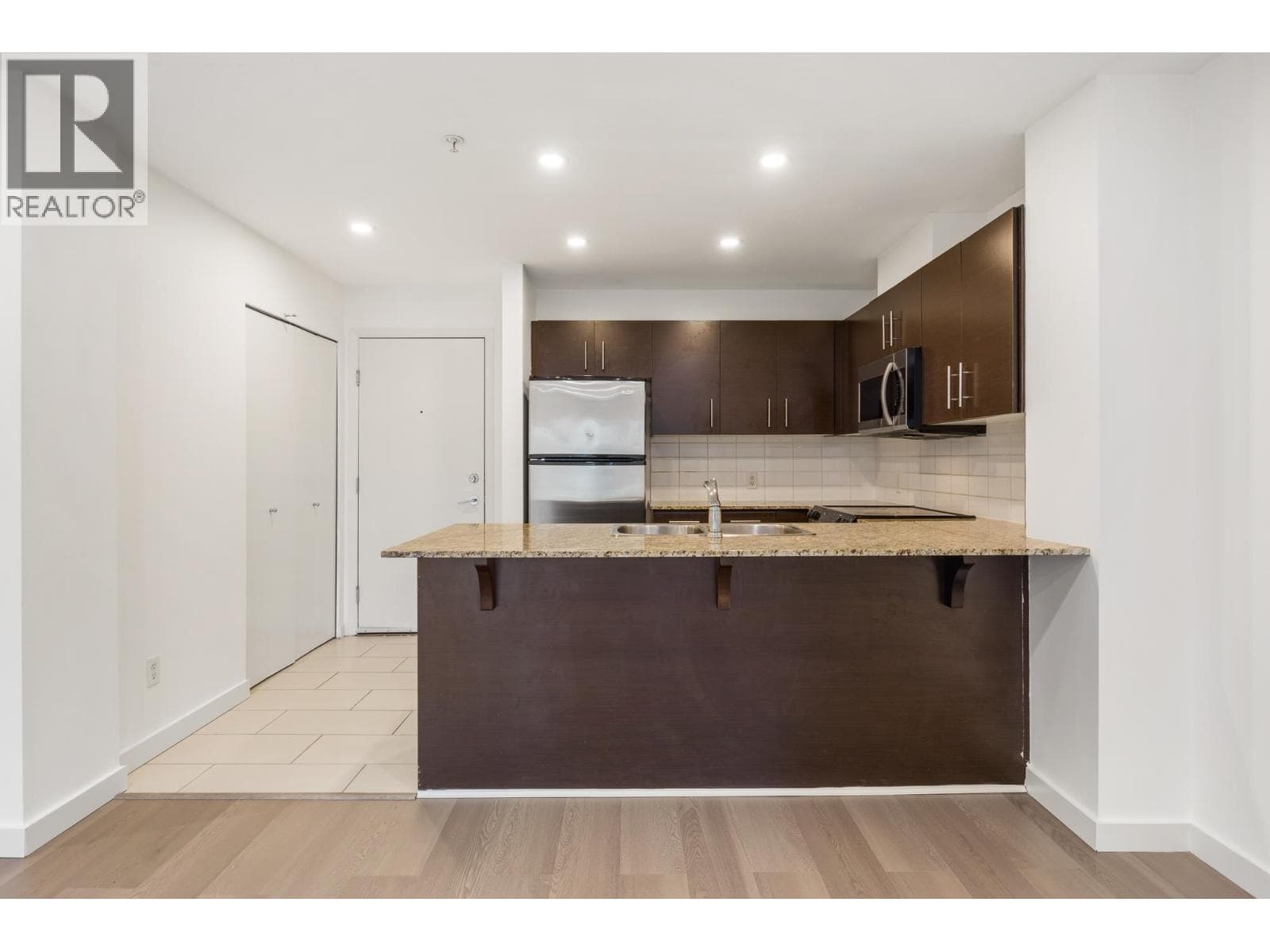 Maple Ridge — Maple Ridge - Main photo