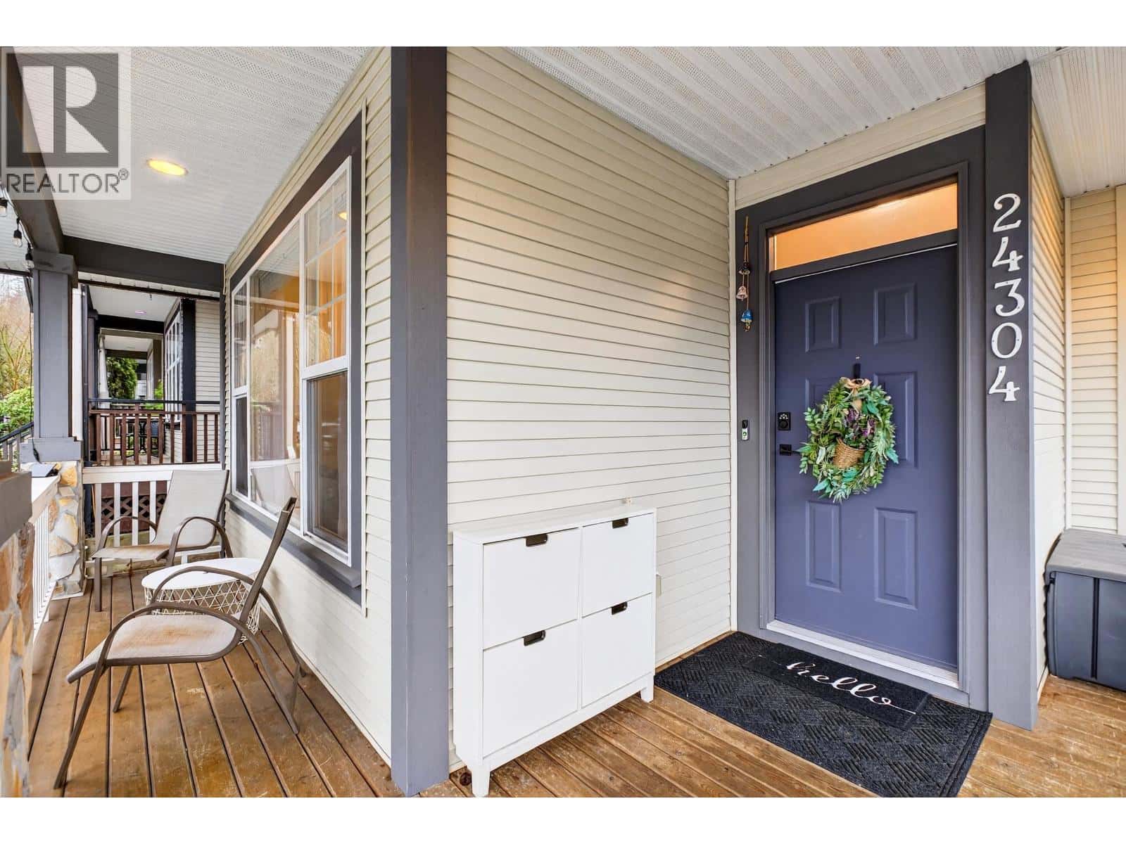 24304 102A AVENUE — Maple Ridge, British Columbia - Photo 2 of 40