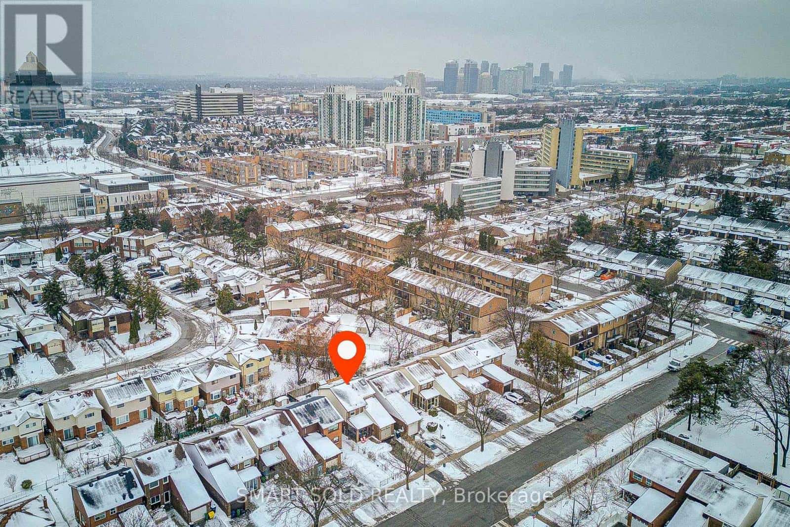 43 MAMMOTH HALL TRAIL — Toronto (Malvern), Ontario - Photo 5 of 47