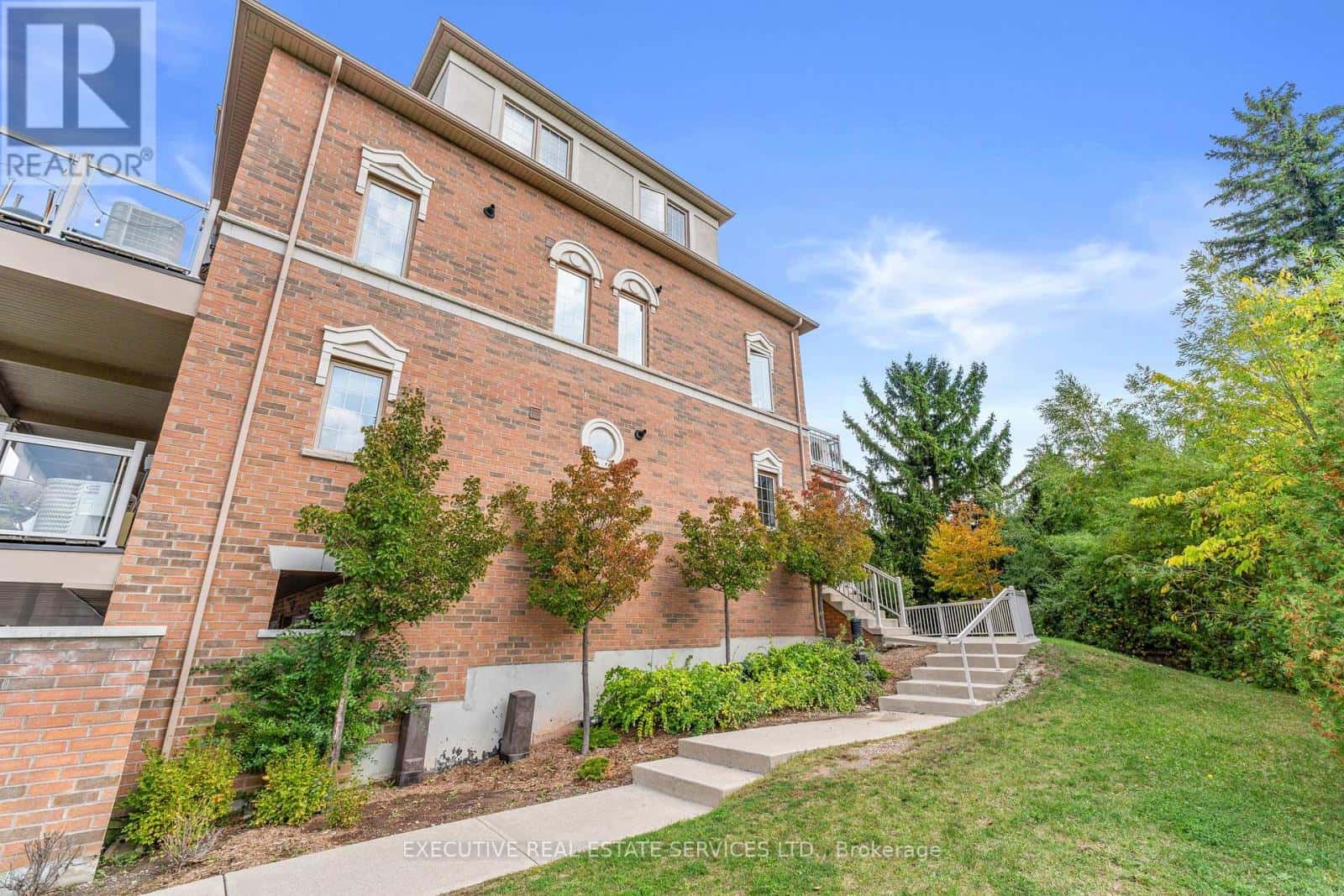 79 - 180 HOWDEN BOULEVARD — Brampton (Westgate), Ontario - Photo 4 of 43