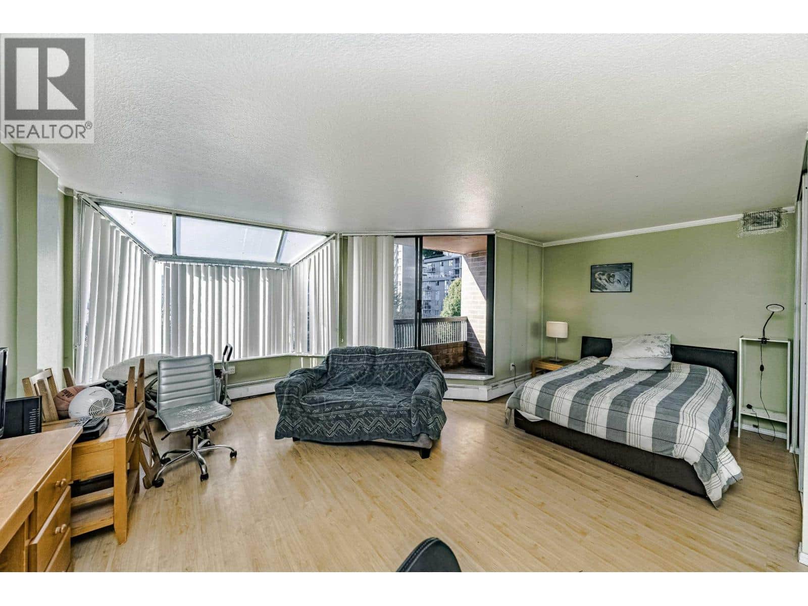 610 1330 BURRARD STREET - Photo 5 of 25, Vancouver, British Columbia