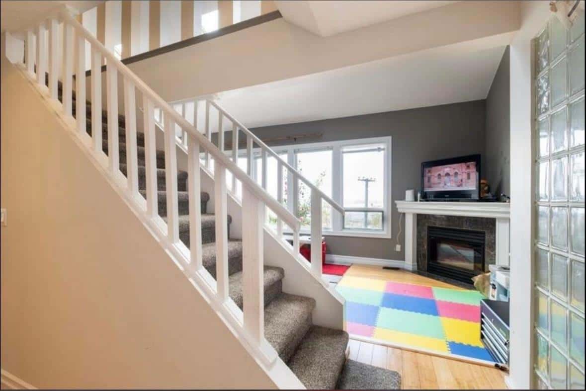 11378 RIVER ROAD — Surrey, British Columbia - Photo 2 of 12