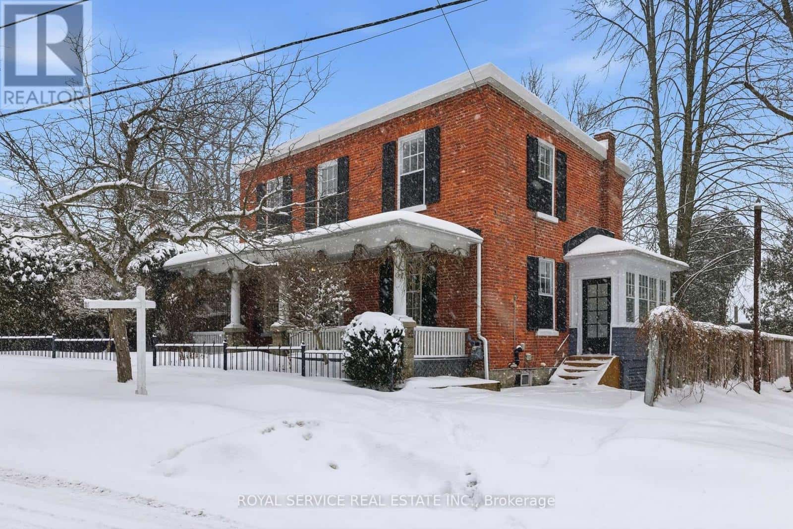 81 PINE STREET S — Port Hope, Ontario - Photo 3 of 50