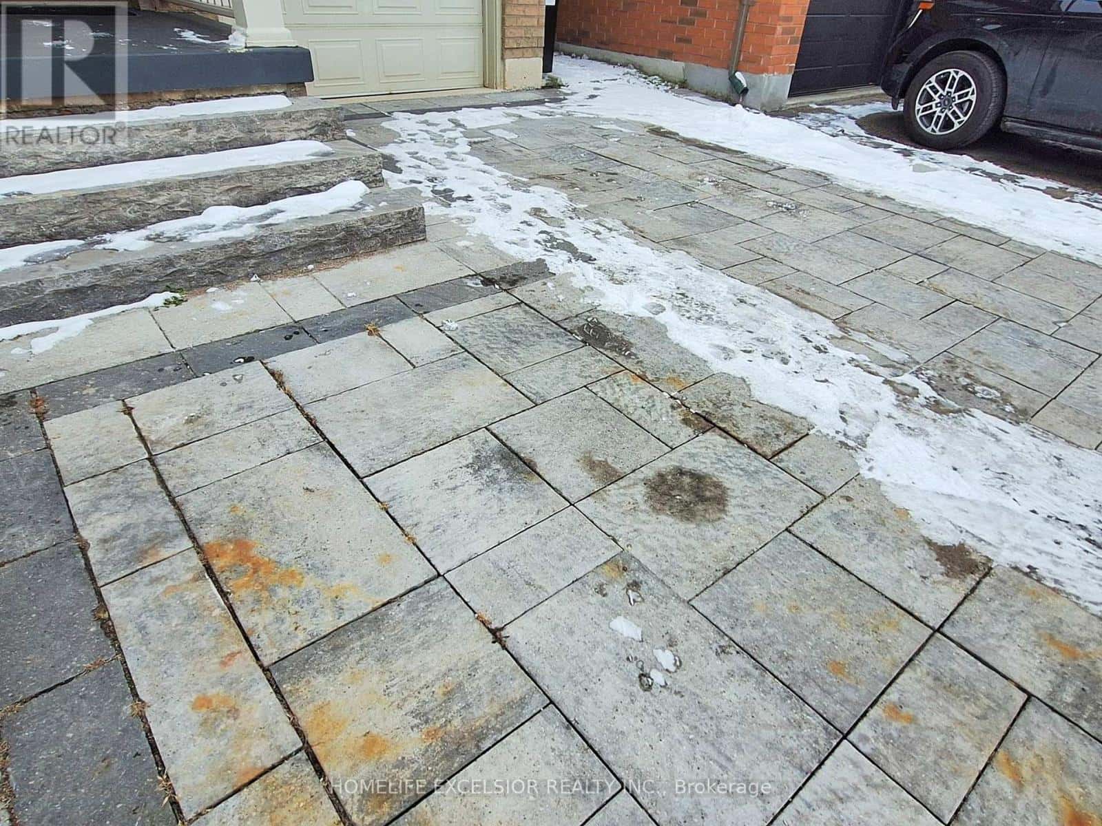 164 WEBB STREET — Bradford West Gwillimbury (Bradford), Ontario - Photo 3 of 47