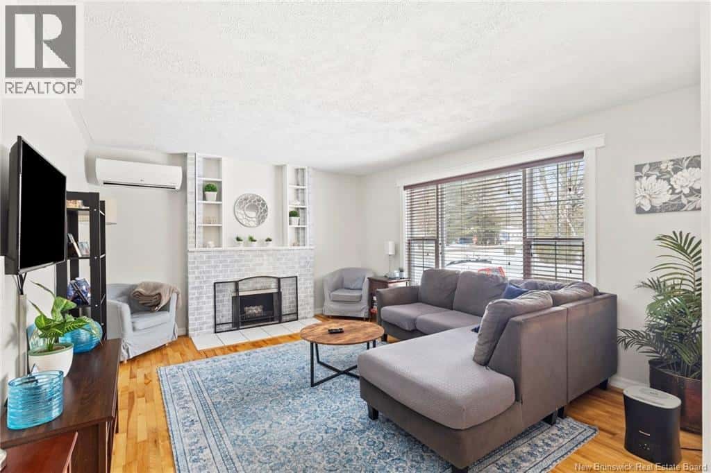 9 Currie Avenue — Burton, New Brunswick - Photo 5 of 47