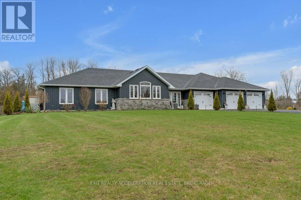 4704 COUNTY RD 9 — Greater Napanee (Greater Napanee), Ontario - Main photo