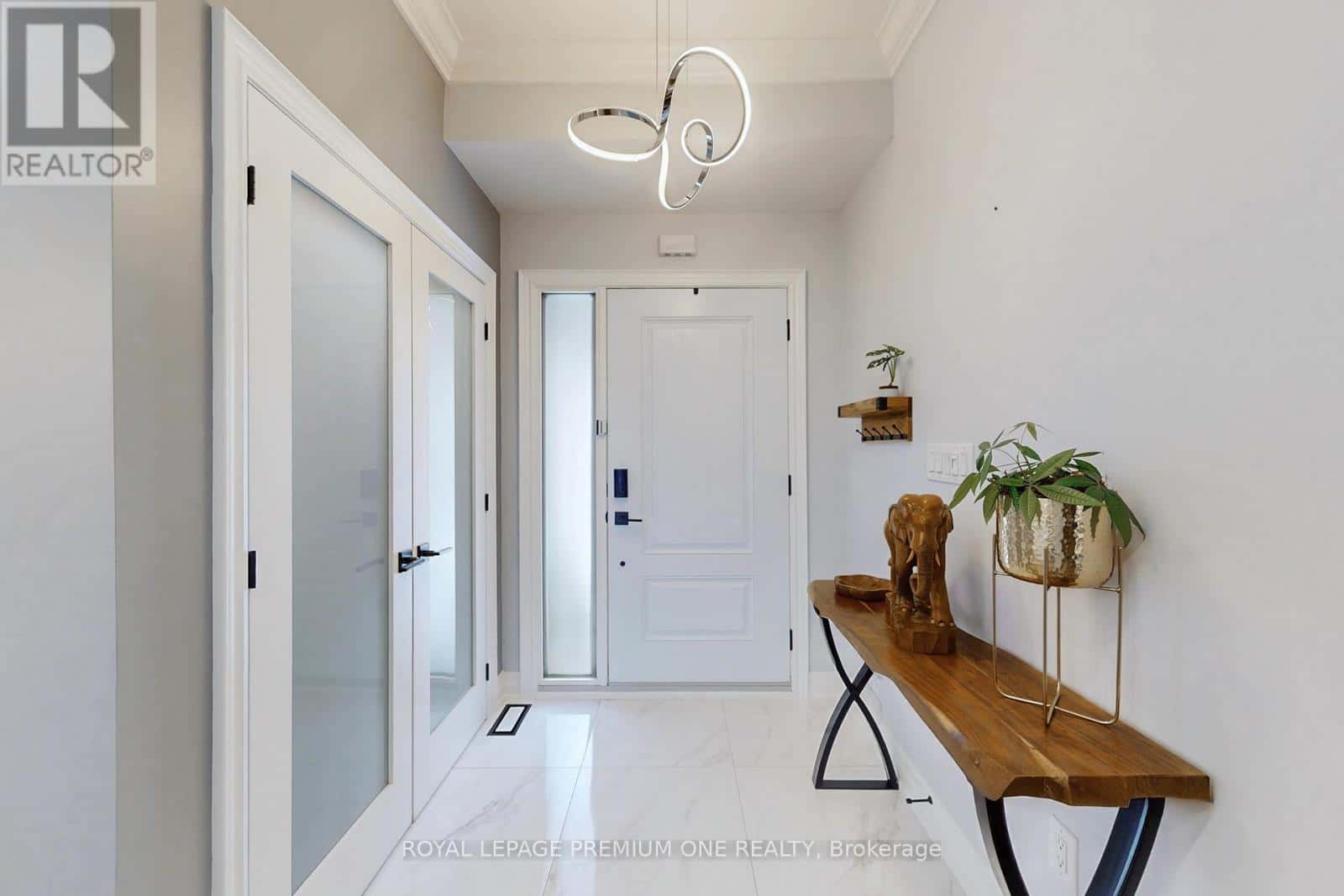 76 ALHART DRIVE — Toronto (Thistletown-Beaumonde Heights), Ontario - Photo 5 of 28