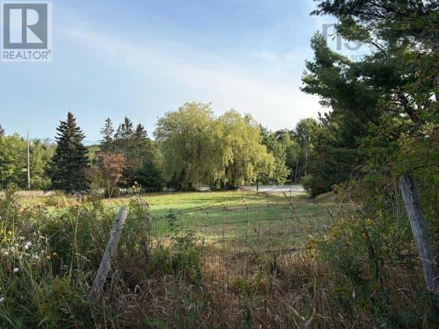 216 West Brooklyn Mountain Road — West Brooklyn, Nova Scotia - Photo 2 of 14