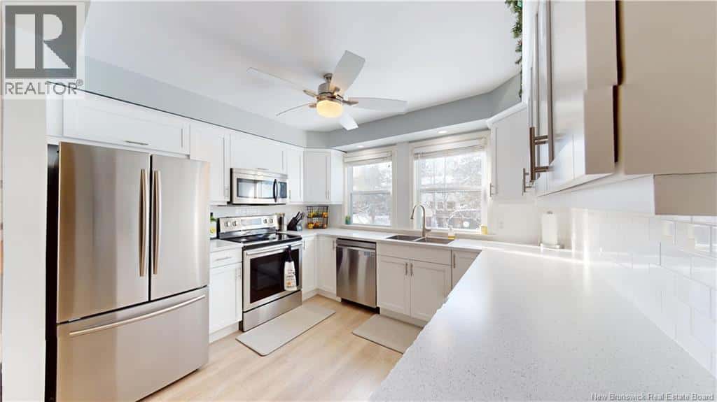 1 Shadowhill Court — Rothesay, New Brunswick - Photo 3 of 45