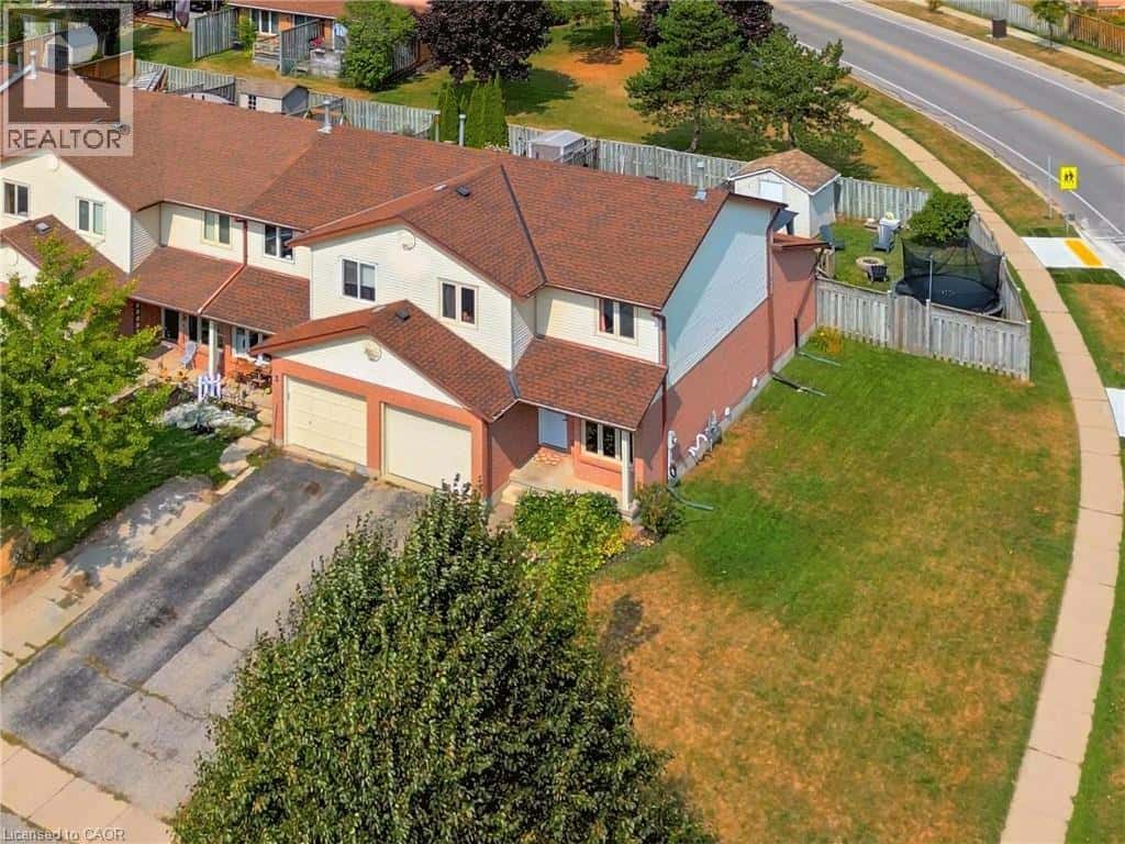 1 CONESTOGA Road — Woodstock, Ontario - Photo 4 of 35