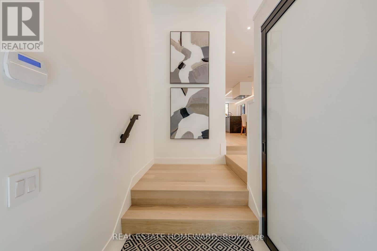 174 KENILWORTH AVENUE — Toronto (The Beaches), Ontario - Photo 2 of 50