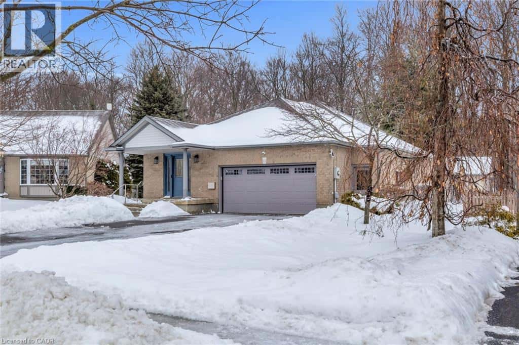 13 BURLWOOD Drive — Elmira, Ontario - Photo 4 of 48