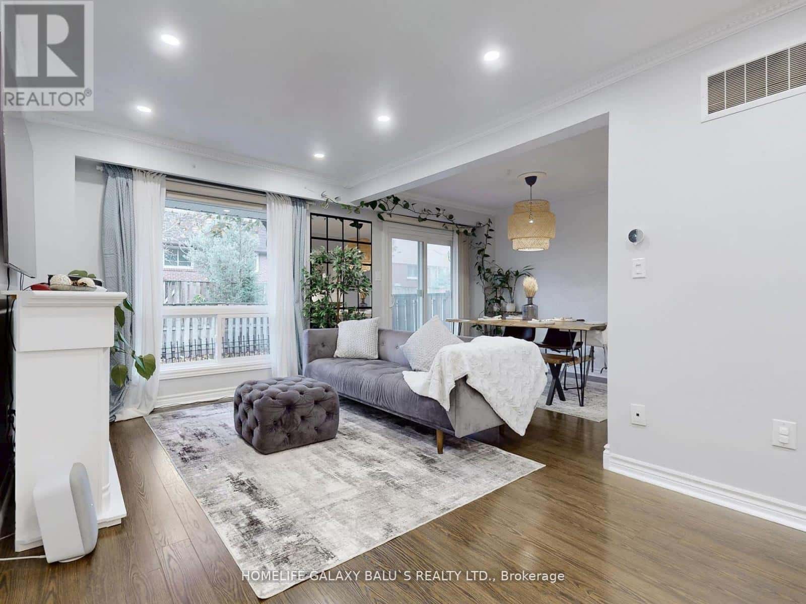 65 - 830 STAINTON DRIVE — Mississauga (Erindale), Ontario - Photo 3 of 50