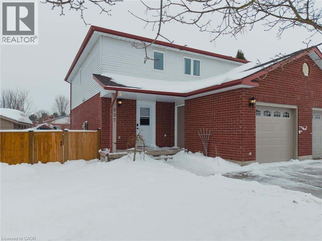 837 EDGAR Street W — Listowel, Ontario - Photo 2 of 33