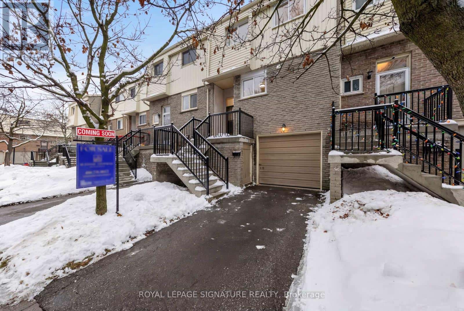 175 - 1915 DENMAR ROAD — Pickering (Village East), Ontario - Photo 2 of 41