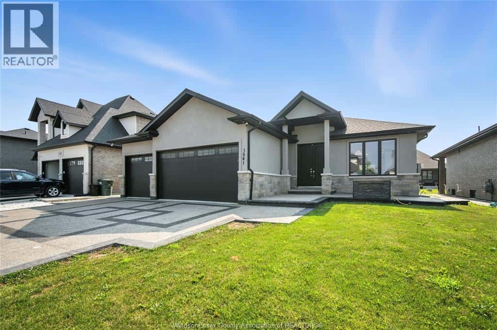 1541 CLEARWATER AVENUE — Windsor, Ontario - Photo 4 of 32