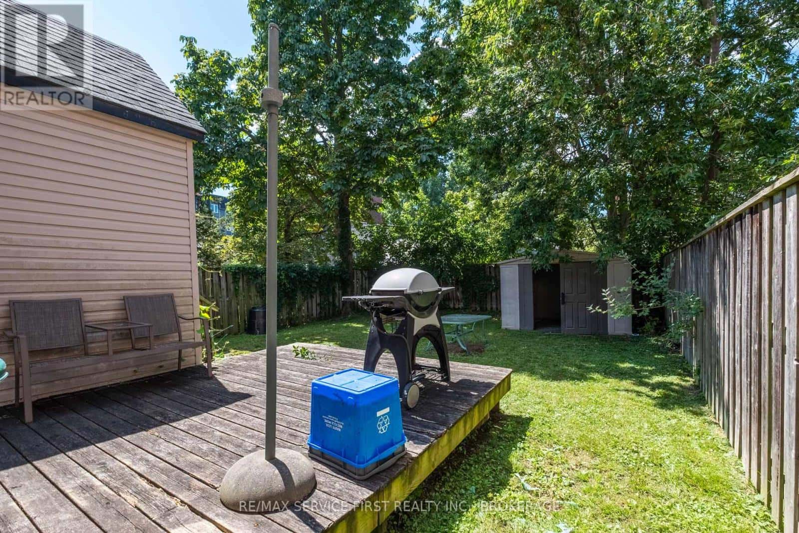 392 ALFRED STREET — Kingston (East of Sir John A. Blvd), Ontario - Photo 5 of 43