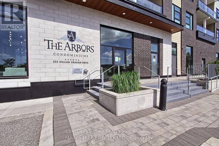 239 - 555 WILLIAM GRAHAM DRIVE — Aurora, Ontario - Main photo