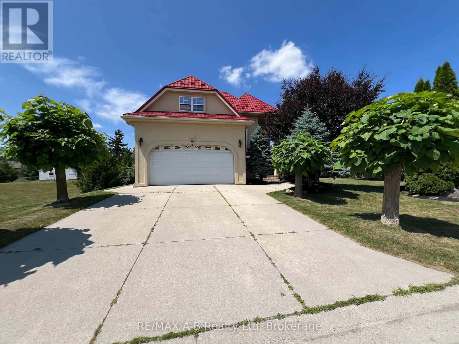 101 RUDY AVENUE — East Zorra-Tavistock (Tavistock), Ontario - Photo 5 of 48