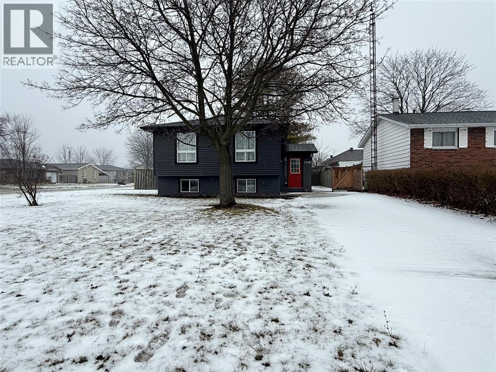 1578 COUNCILLORS STREET — St Clair, Ontario - Main photo