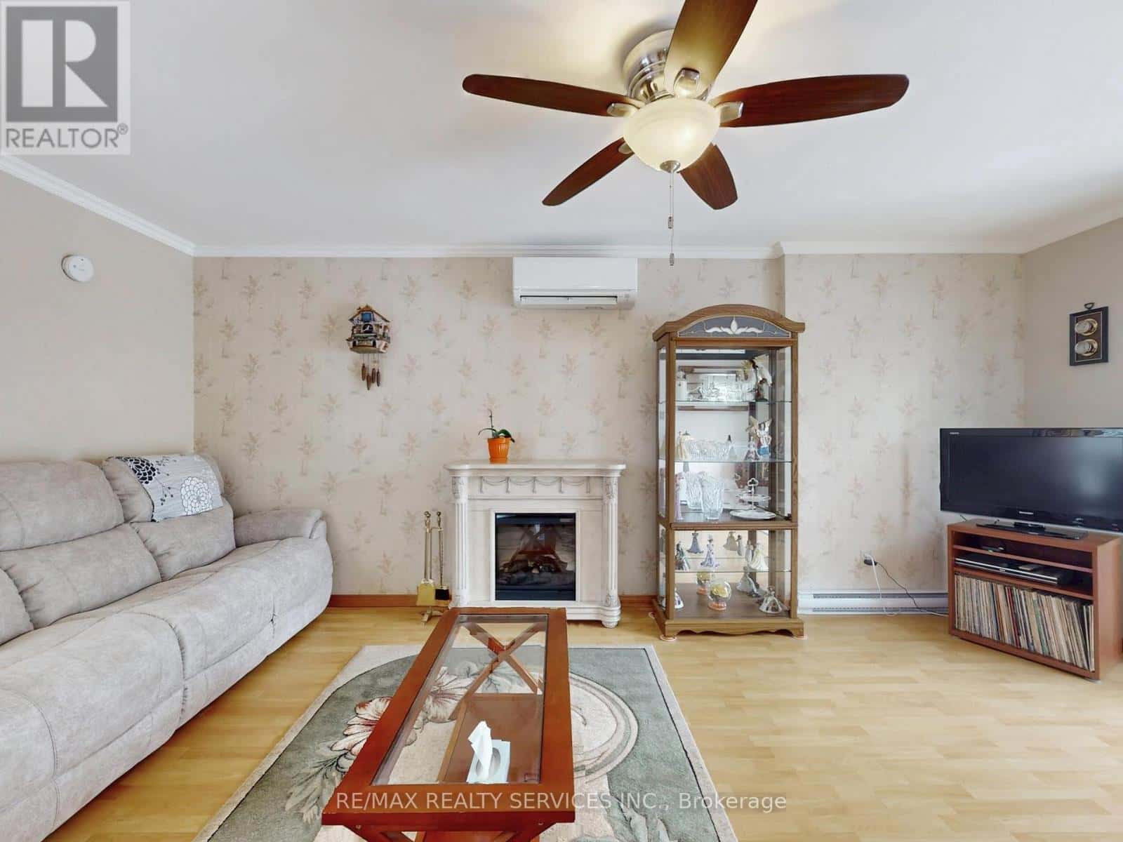 2 GROVE PARK SQUARE — Brampton (Northgate), Ontario - Photo 5 of 42