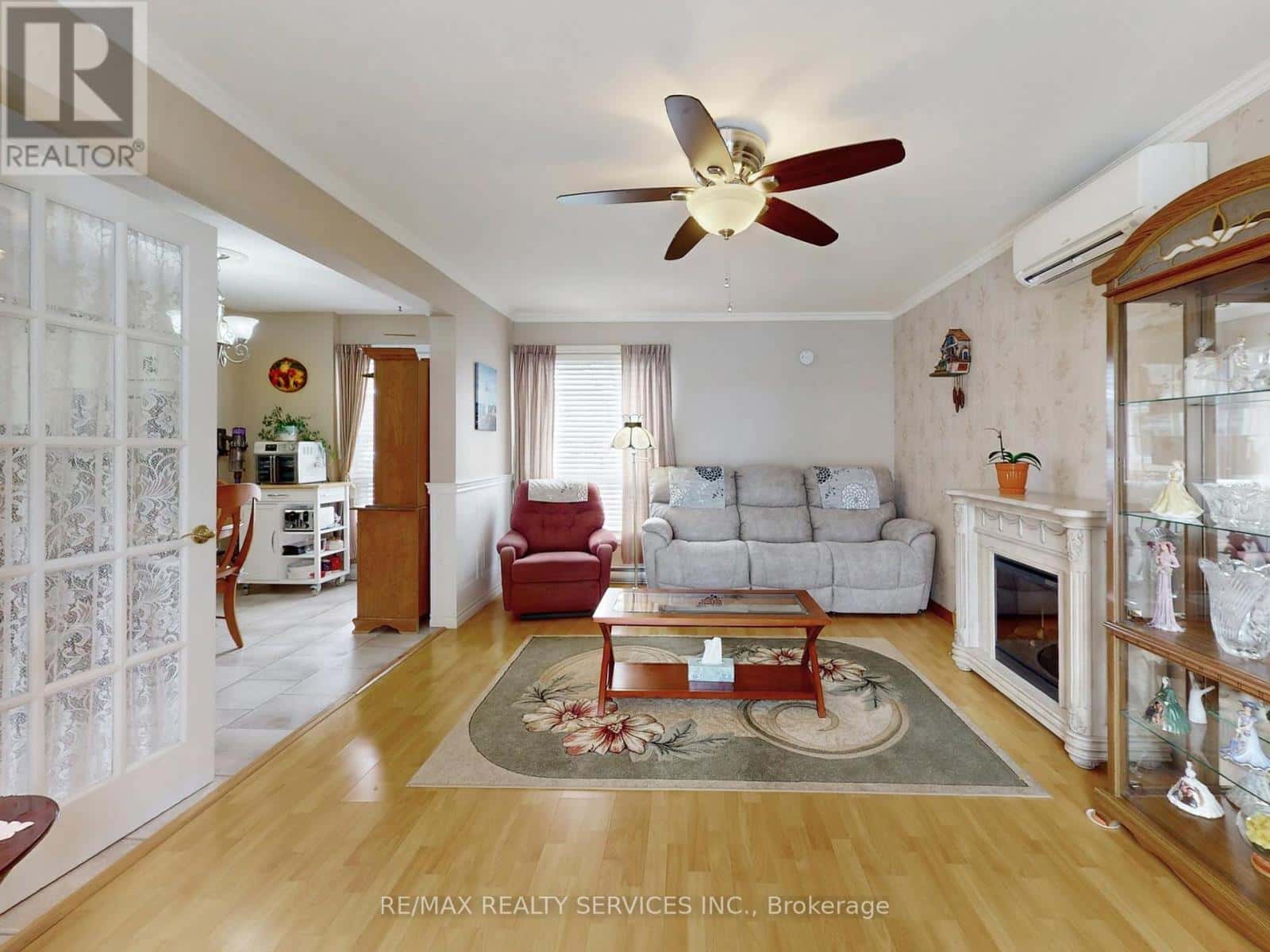 2 GROVE PARK SQUARE — Brampton (Northgate), Ontario - Photo 4 of 42