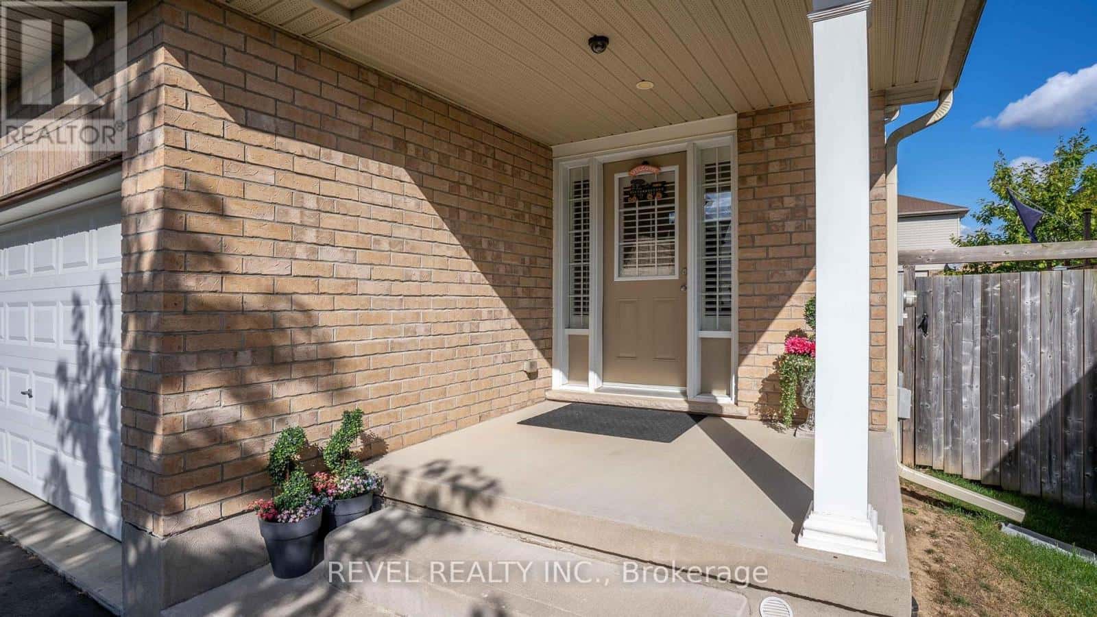 2446 ASIMA DRIVE — London South (South U), Ontario - Photo 3 of 37