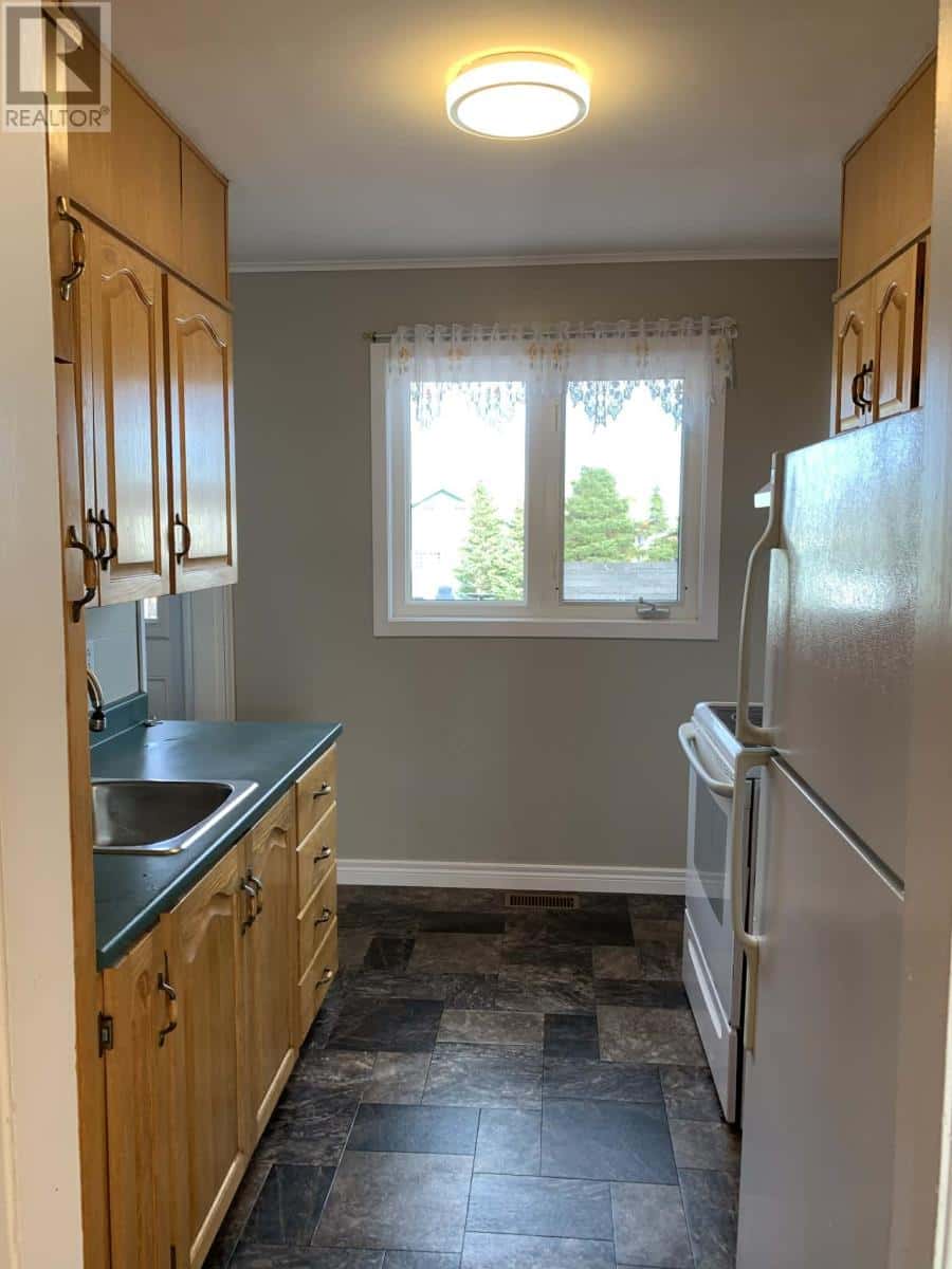 1 Logwood Road — Fortune, Newfoundland & Labrador - Photo 3 of 15