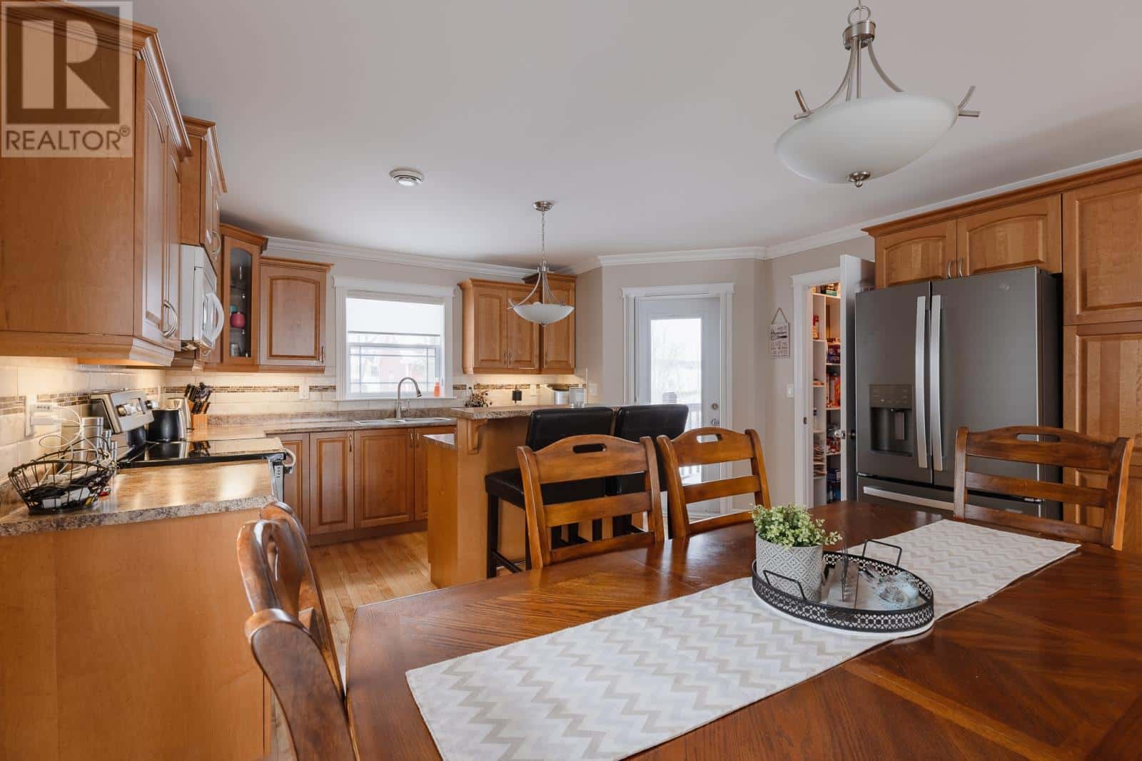 79 Sunset Boulevard — Massey Drive, Newfoundland & Labrador - Photo 3 of 18