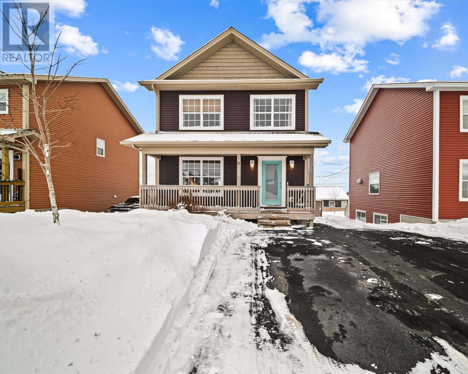 35 Lasalle Drive — Mount Pearl, Newfoundland & Labrador - Photo 3 of 39