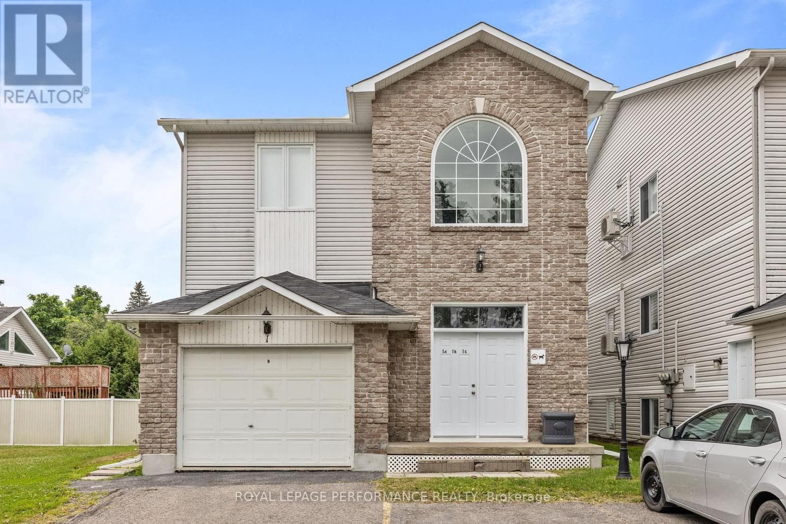1C - 75 LAPOINTE BOULEVARD — Russell, Ontario - Main photo