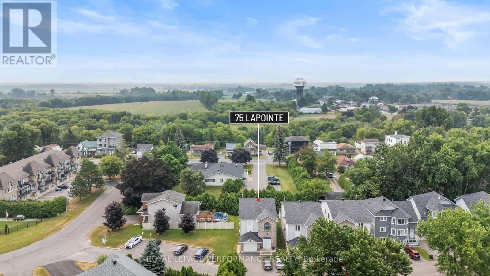 1C - 75 LAPOINTE BOULEVARD — Russell, Ontario - Photo 3 of 27