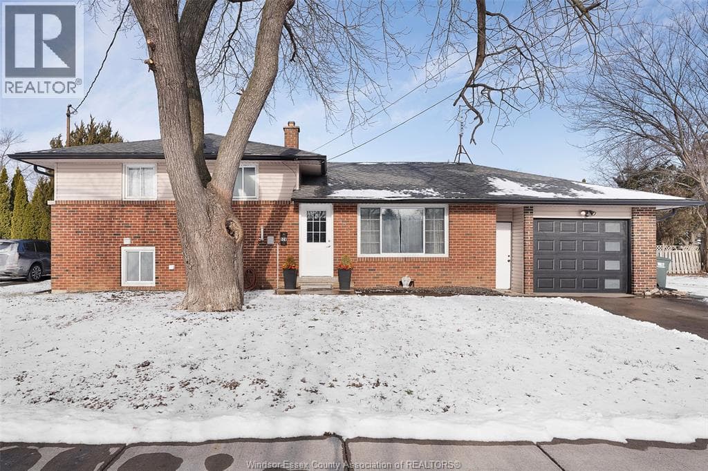 528 SANDISON — Windsor, Ontario - Main photo