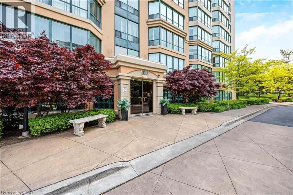 100 MILLSIDE Drive Unit# SS01 — Milton, Ontario - Photo 3 of 48