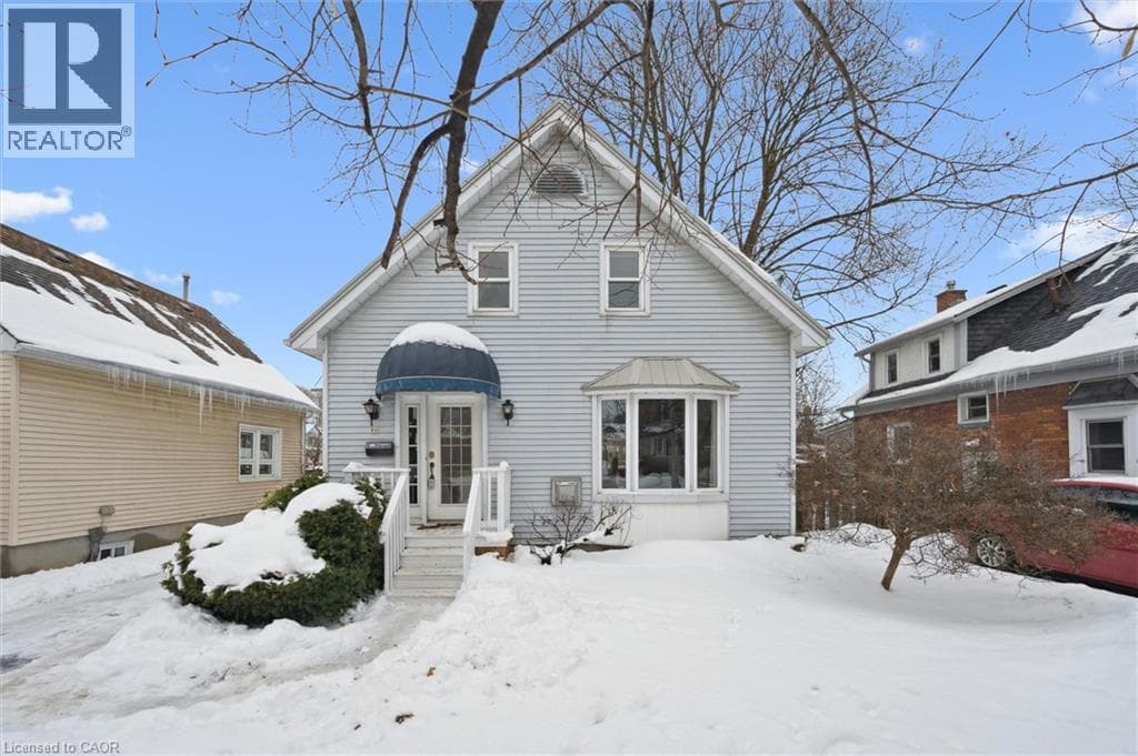 56 JOHN Street W — Waterloo, Ontario - Main photo