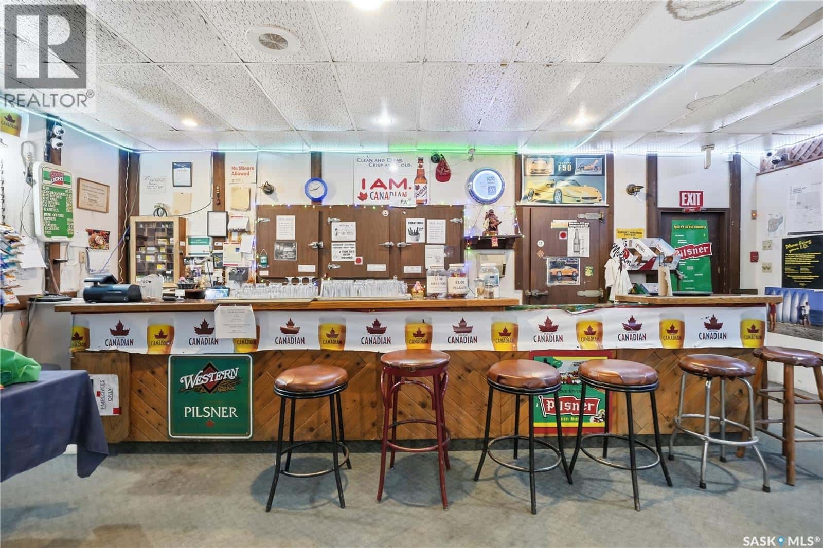 10 MAIN STREET — Clavet, Saskatchewan - Photo 2 of 47