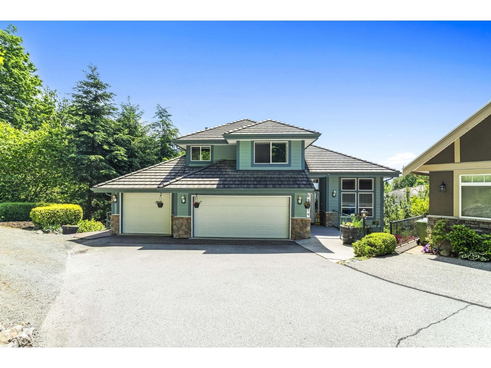 35819 REGAL PARKWAY — Abbotsford, British Columbia - Main photo