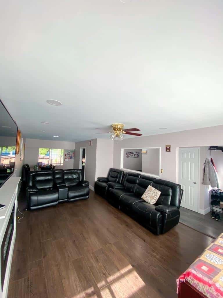 9864 128 STREET — Surrey, British Columbia - Photo 4 of 26