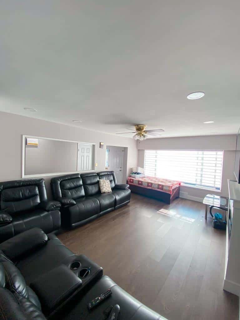 9864 128 STREET — Surrey, British Columbia - Photo 5 of 26