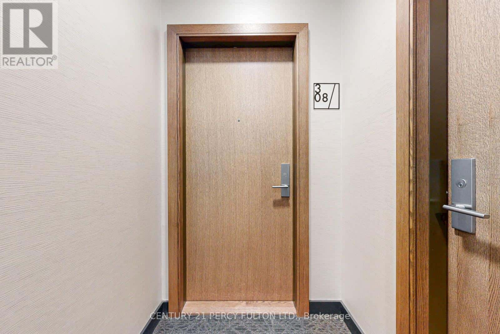 308 - 56 FOREST MANOR ROAD — Toronto (Henry Farm), Ontario - Photo 3 of 39