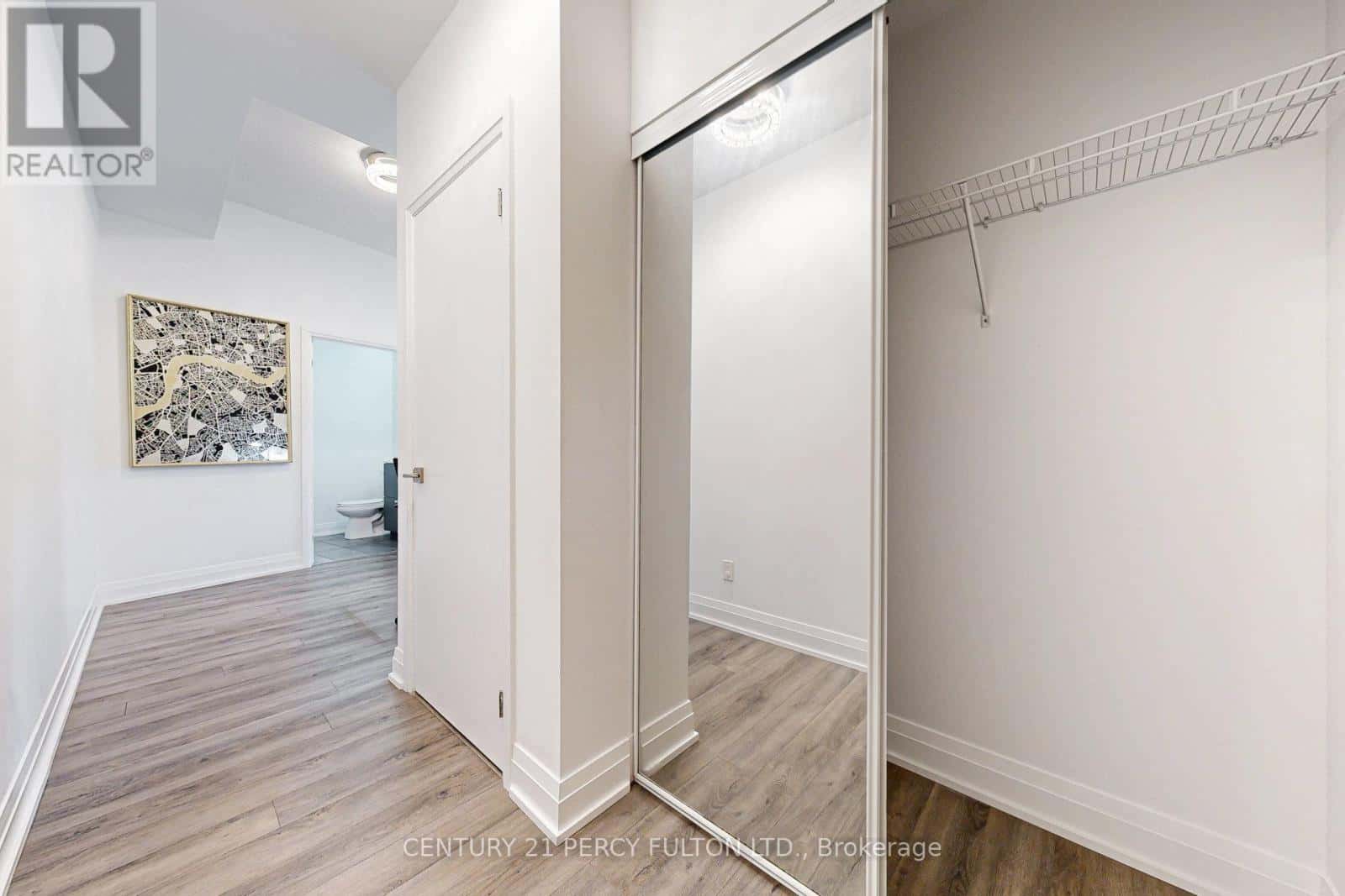 308 - 56 FOREST MANOR ROAD — Toronto (Henry Farm), Ontario - Photo 5 of 39