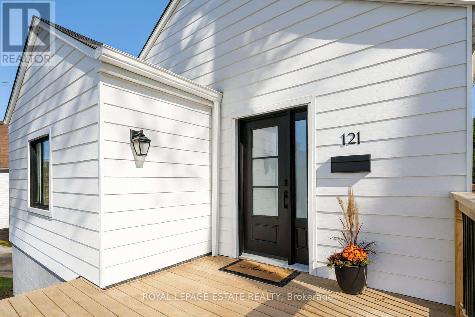 121 GALLOWAY ROAD — Toronto (West Hill), Ontario - Photo 4 of 34