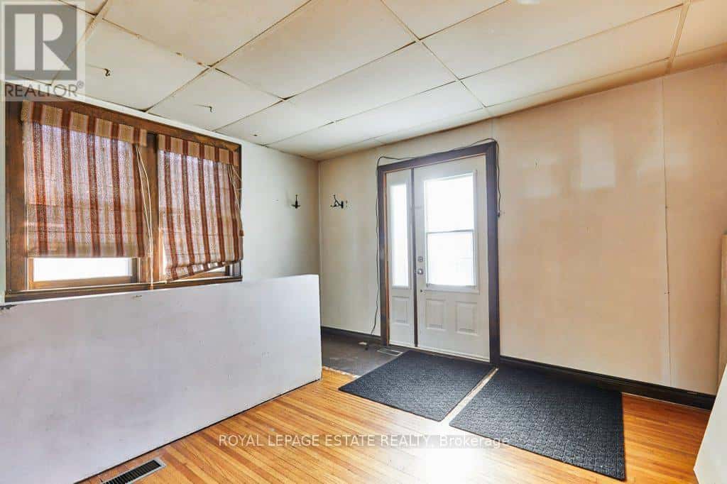 121 GALLOWAY ROAD — Toronto (West Hill), Ontario - Photo 5 of 34