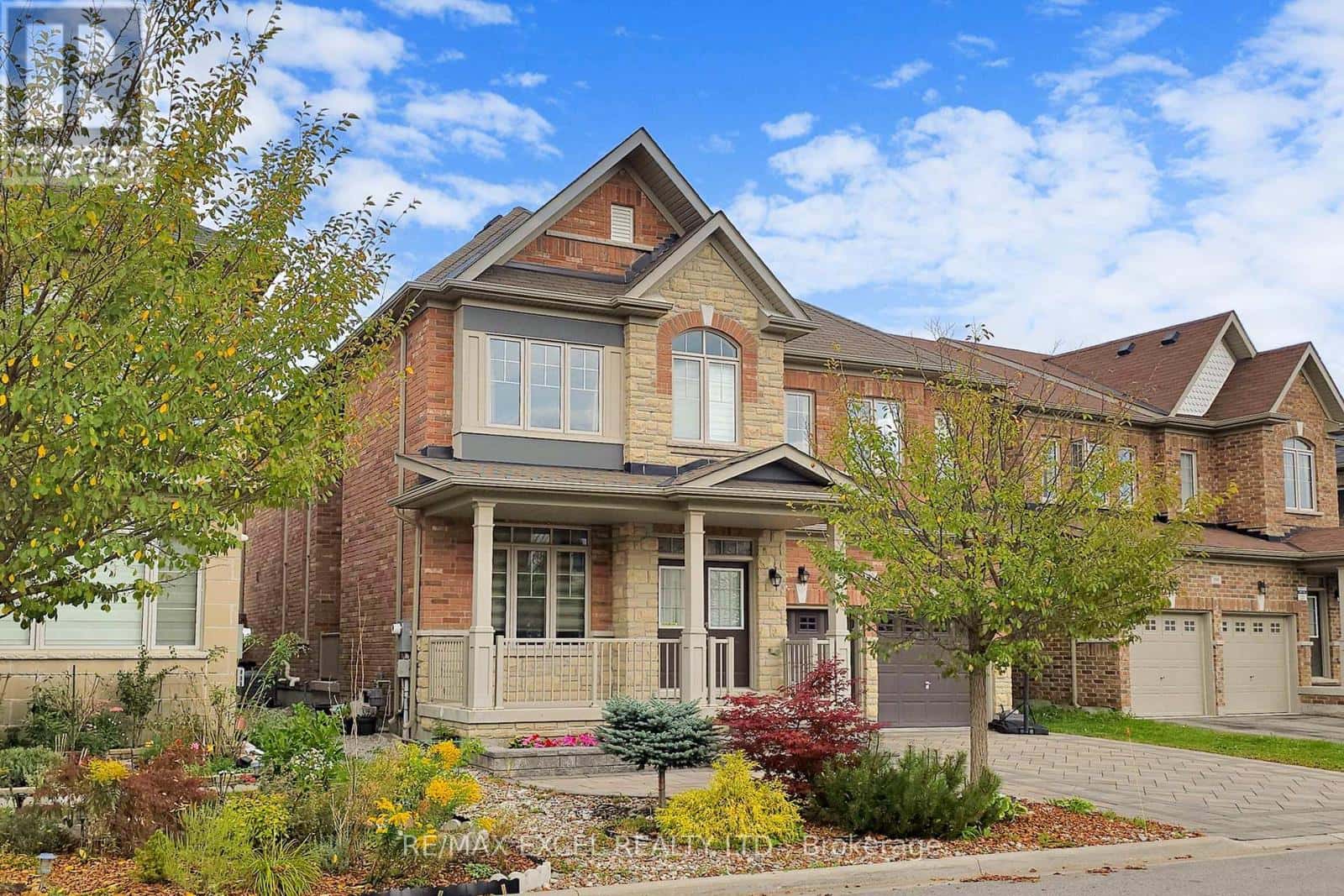 160 ROY HARPER AVENUE — Aurora, Ontario - Photo 3 of 49