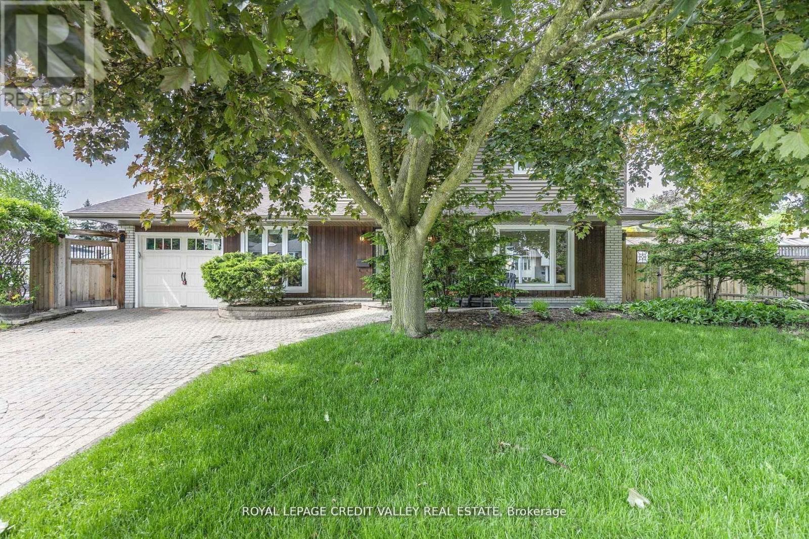 36 LOCKTON CRESCENT — Brampton (Brampton East), Ontario - Main photo