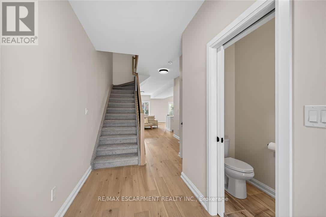 45 B HOWARD STREET — Haldimand, Ontario - Photo 3 of 37